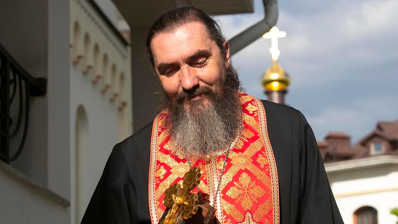 Иерей Сергий Лебедь