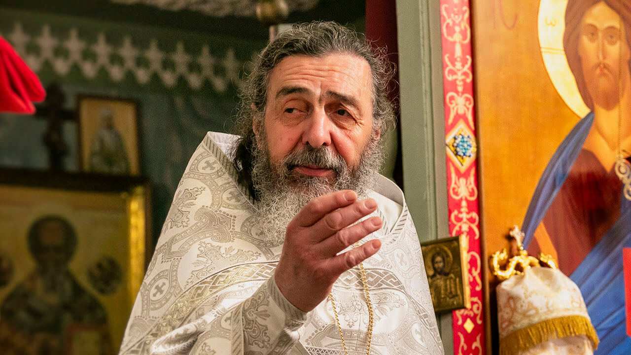 Иерей Валерий Захаров