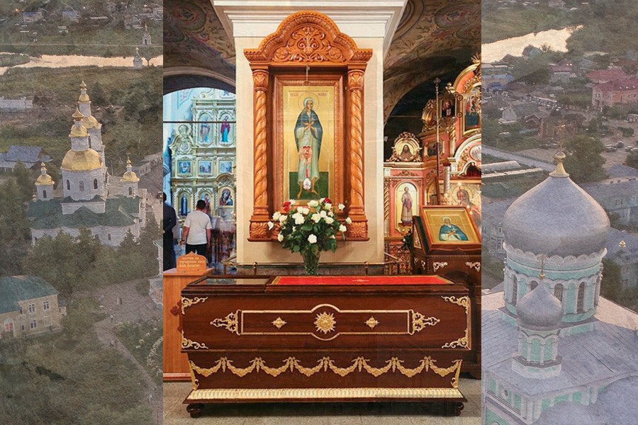 Икона и рака с мощами