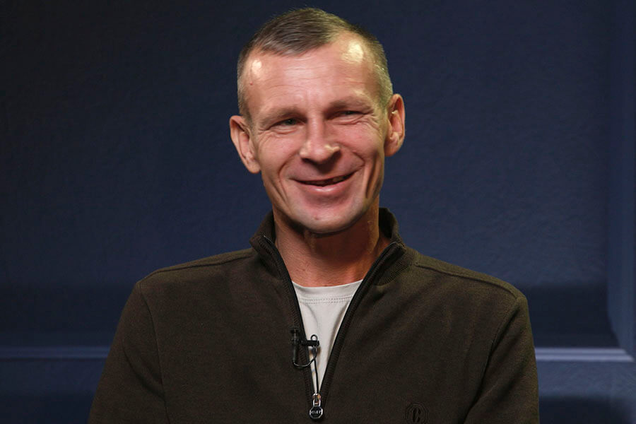 брат рассказывает