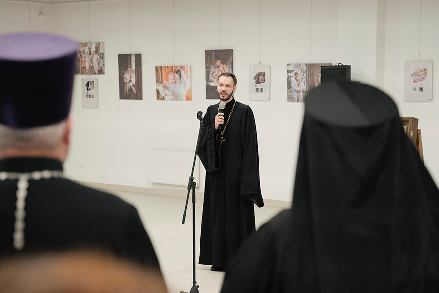 выступление священника