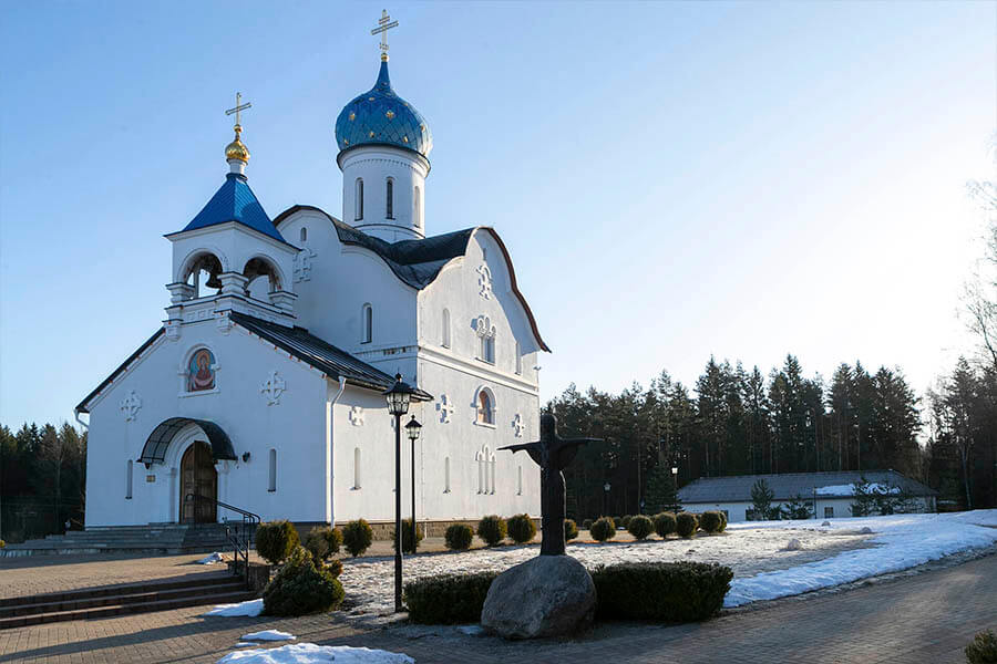 храм на подворье