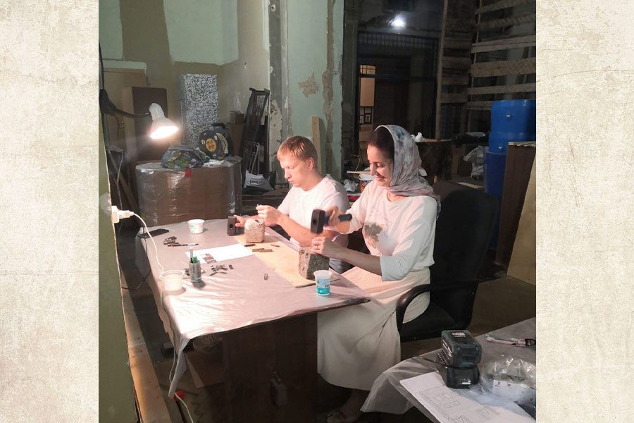 работа в мастерской