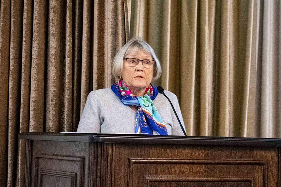 валентина на кафедре