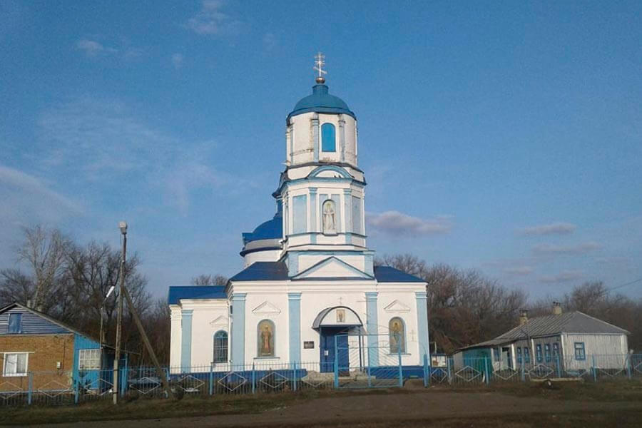 храм