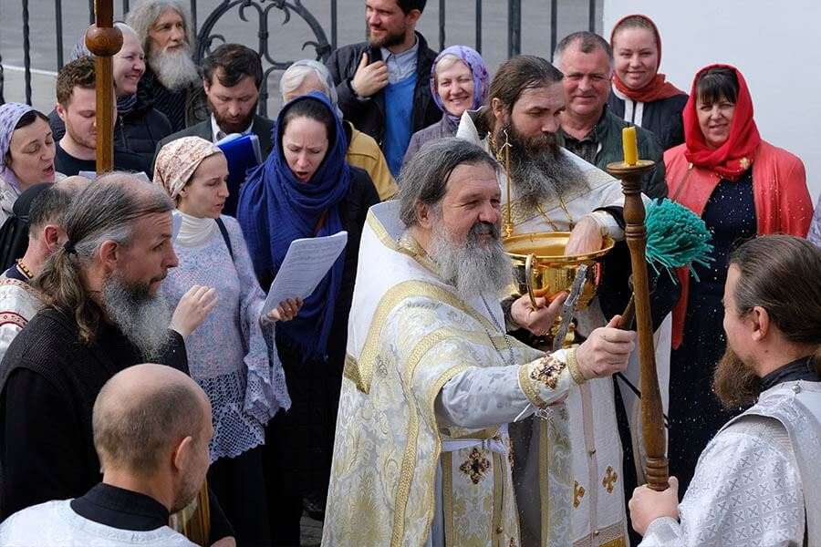 духовник свято-елисаветинского монастыря