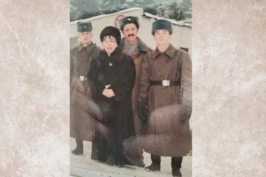военные