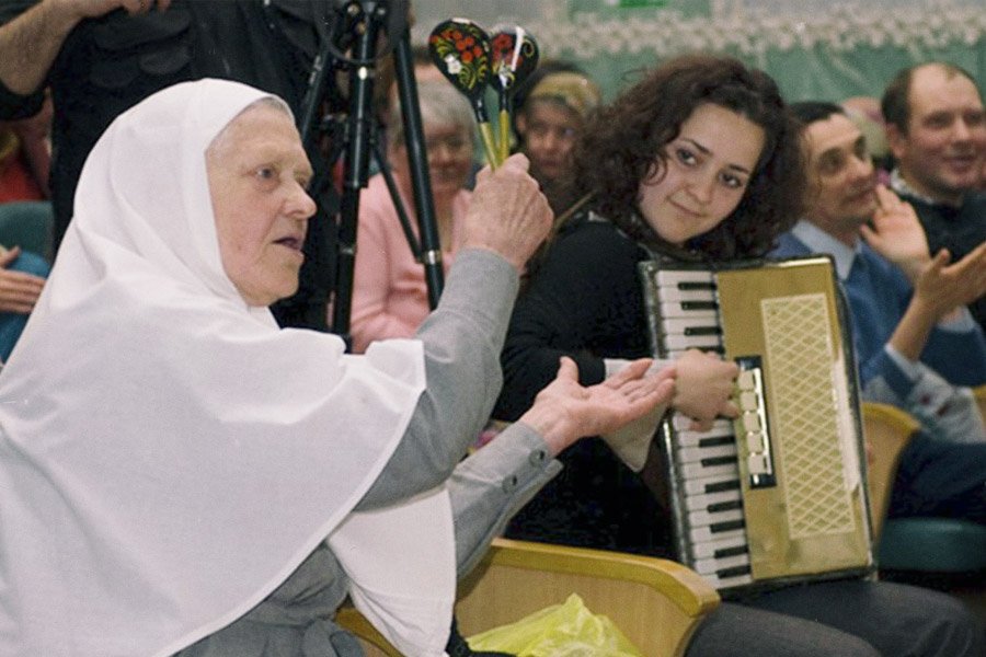 сестра тамара дерижирует