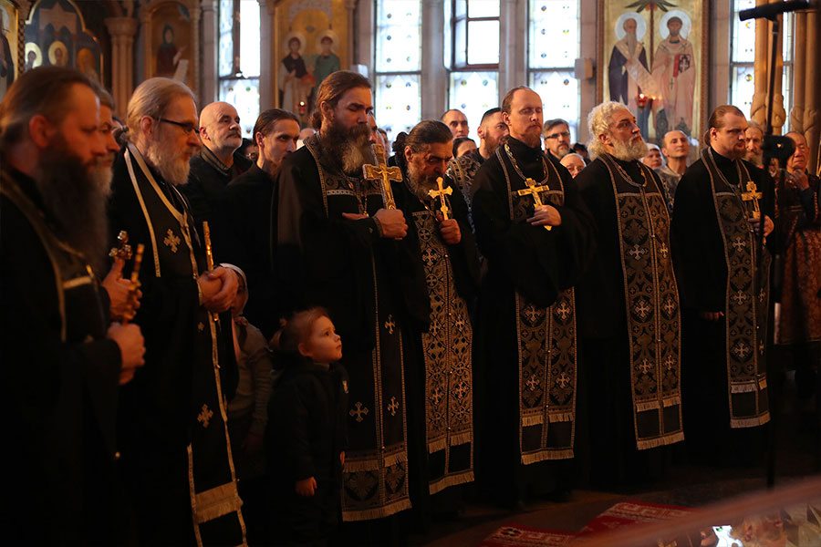 Чин прощения в Свято-Елисаветинском монастыре