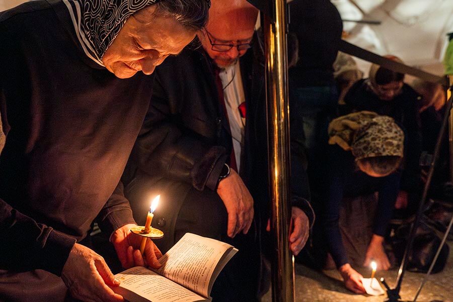 поклоны на богослужении