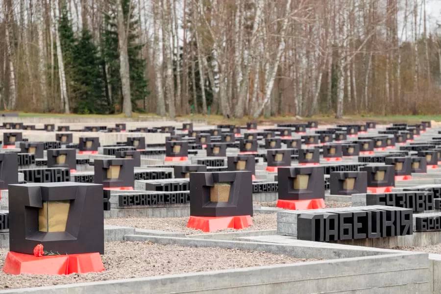 памятники сожженным деревням