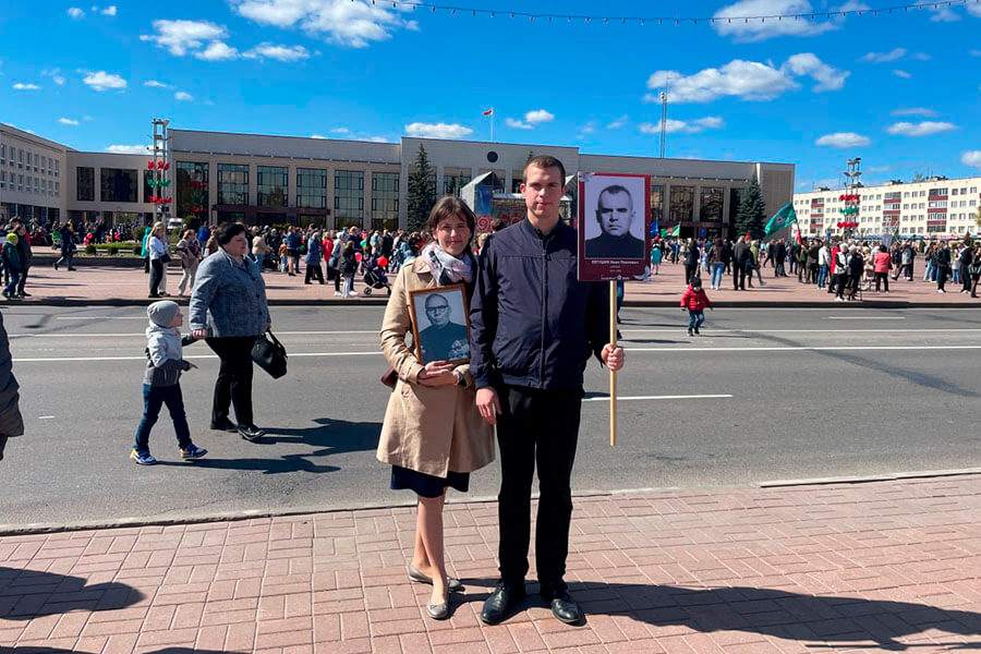 участники бессмертного полка 