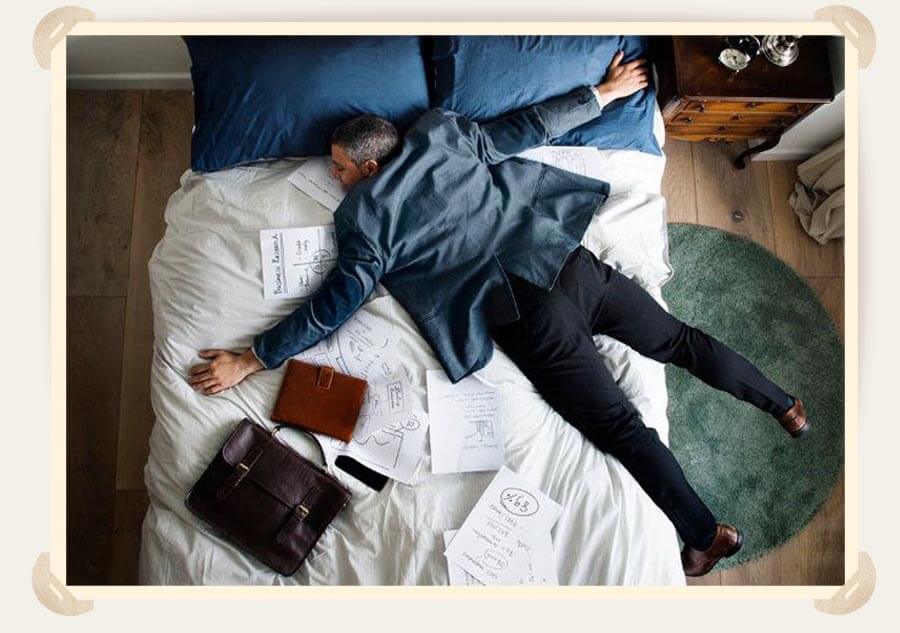 свалился от усталости