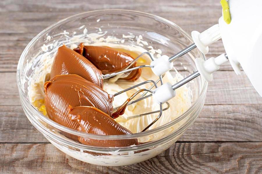 крема из масла и вареной сгущенки рецепт