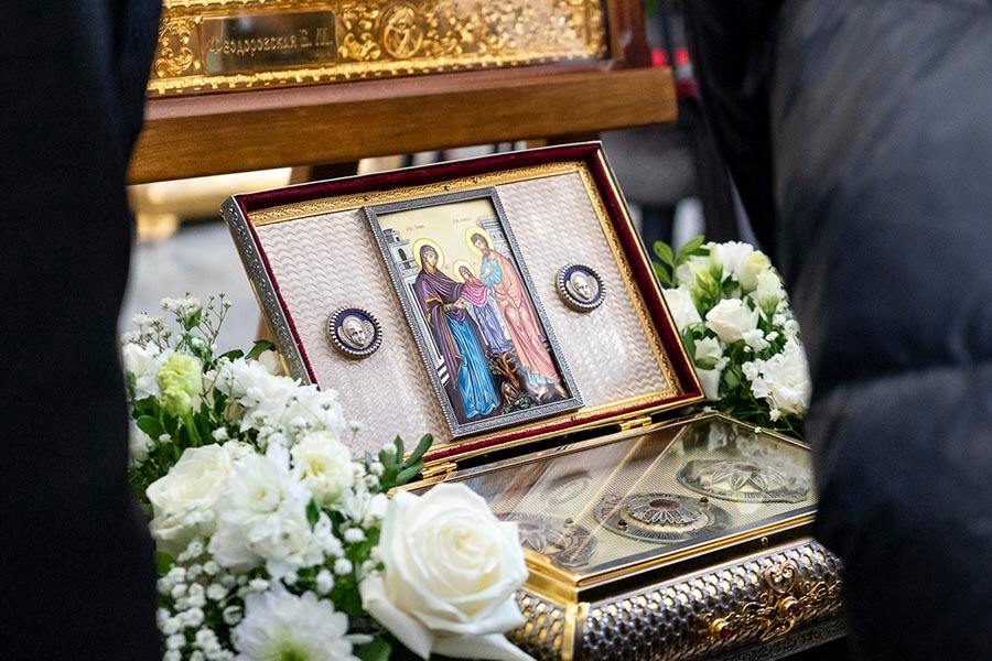 ковчег со святынями