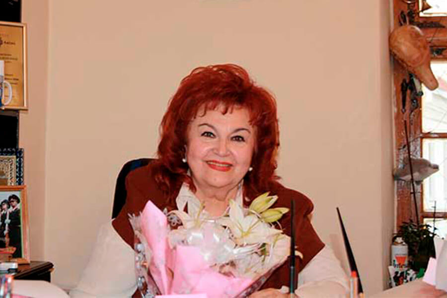 директор школы 