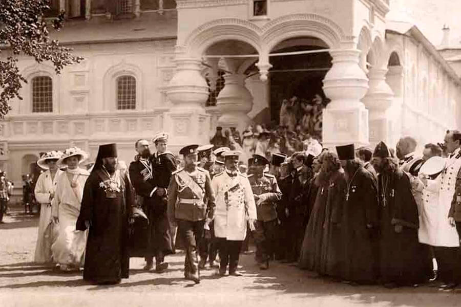 Царская семья в Лавре