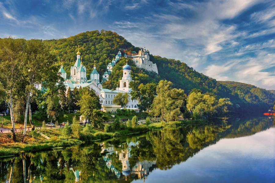 Святогорская Свято-Успенская лавра
