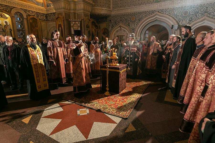 праздничное богослужение