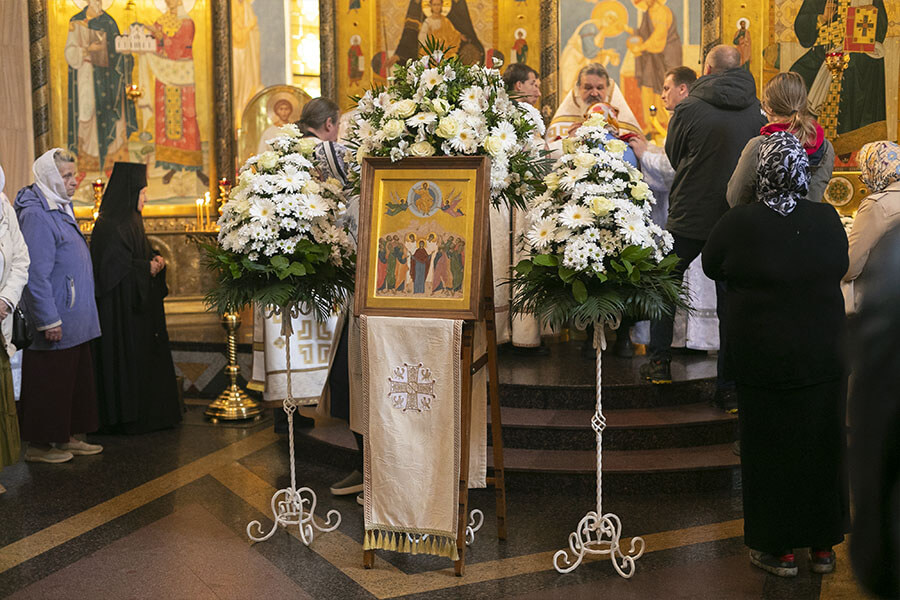 причащение на праздник Вознесения