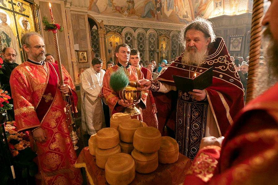 освящение артоса