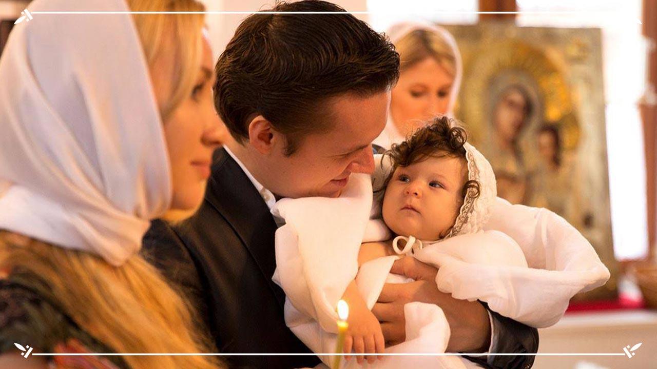 крещение младенца