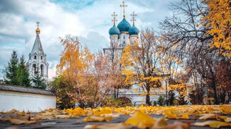 «Дремлет поле вечернее, парное…»