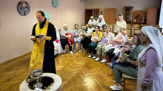 «Радуемся, служа ближним нашим»