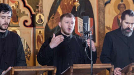 Хор в кадре: «Во Царствии Твоем»