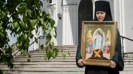 Духовный бисер: «Фарисей и мытарь могут жить в одном человеке»