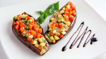 Фаршированные баклажаны — вкусные рецепты