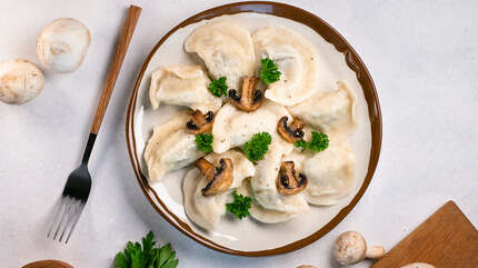 Пельмени с грибами